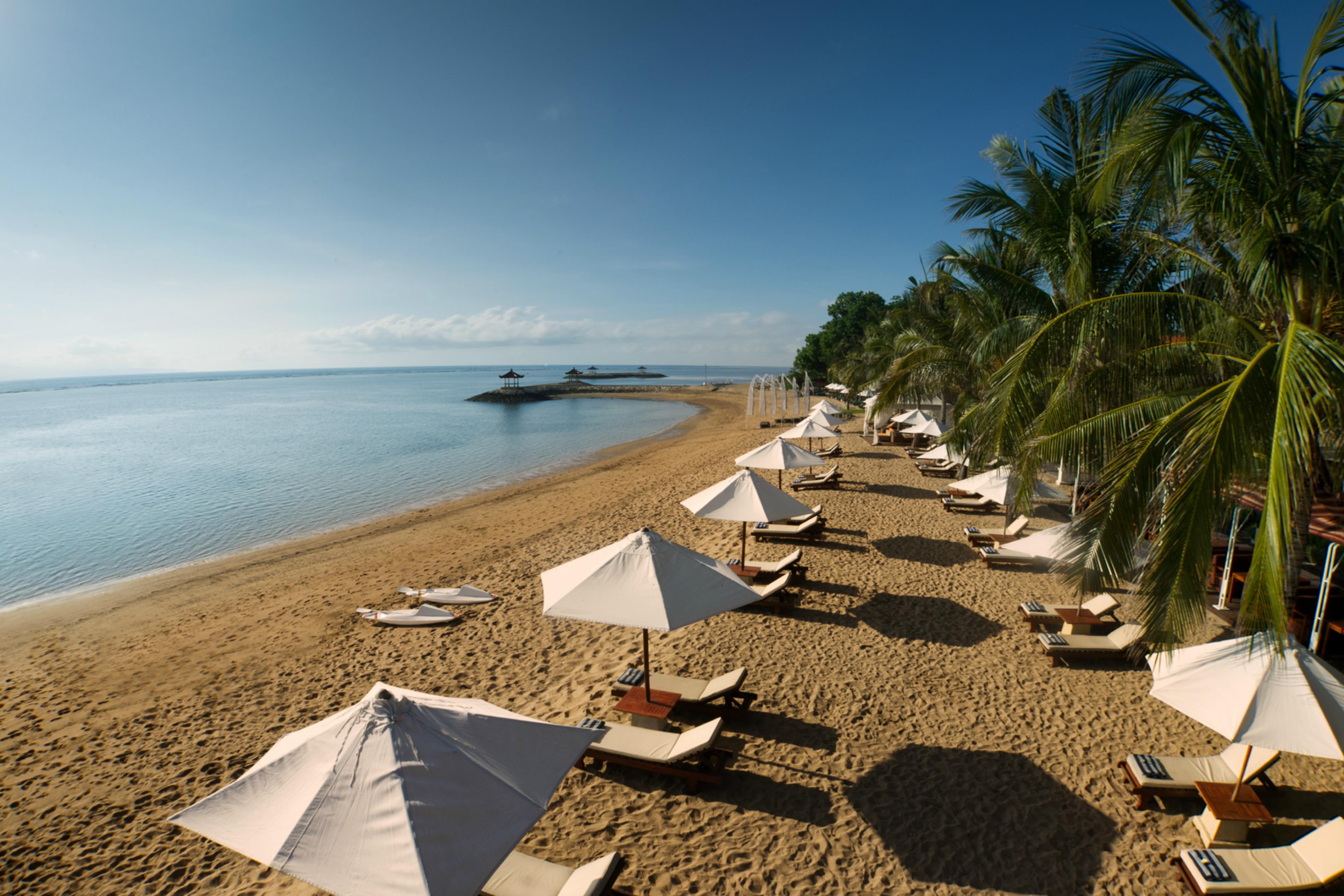 Griya Santrian A Beach Resort And Spa Sanur Kültér fotó