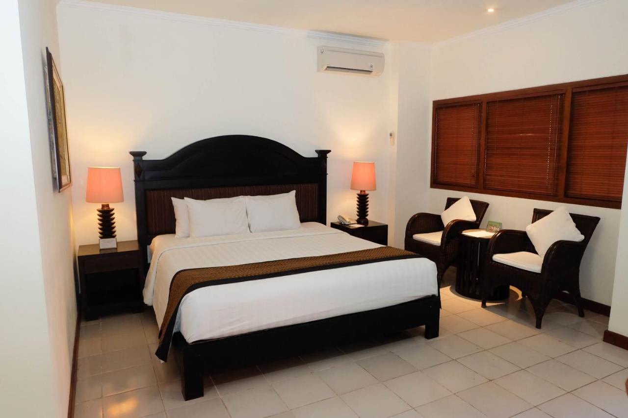 Griya Santrian A Beach Resort And Spa Sanur Kültér fotó