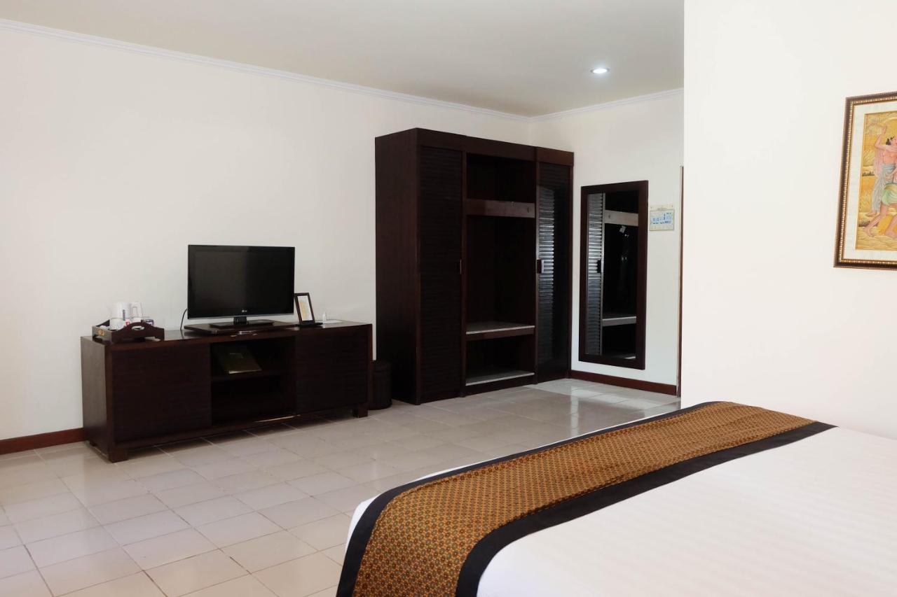 Griya Santrian A Beach Resort And Spa Sanur Kültér fotó