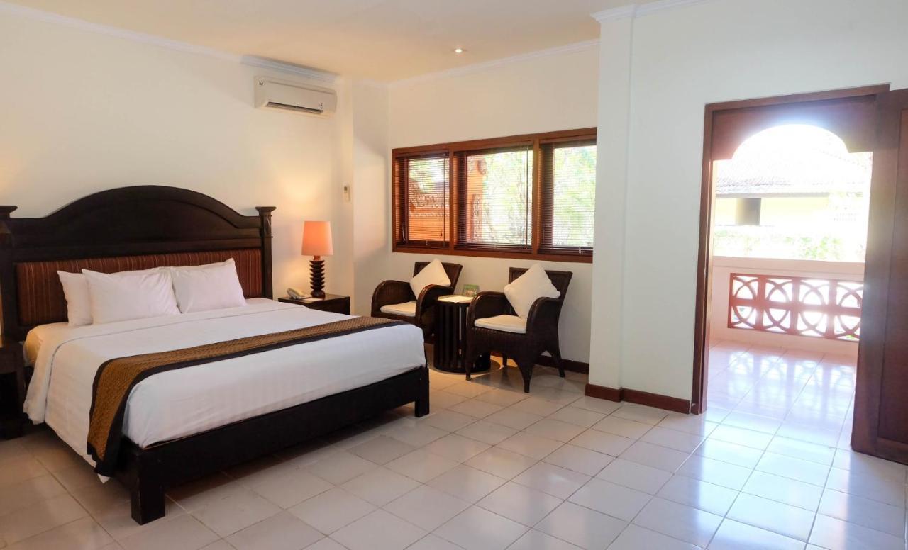Griya Santrian A Beach Resort And Spa Sanur Kültér fotó
