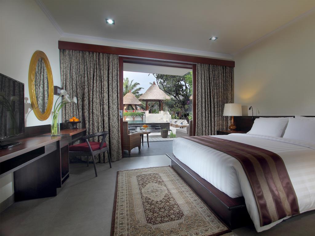 Griya Santrian A Beach Resort And Spa Sanur Kültér fotó