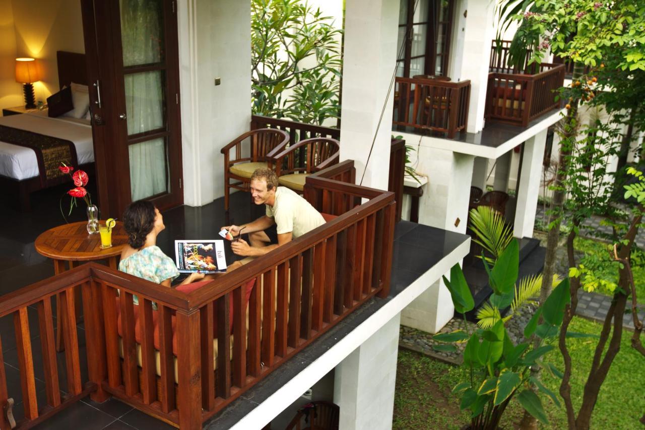 Griya Santrian A Beach Resort And Spa Sanur Kültér fotó
